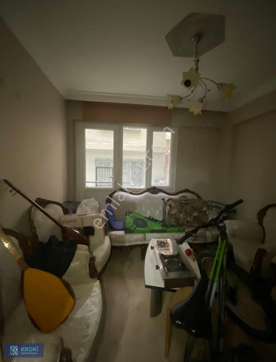 Bayraklı Manavkuyuda Kısmi Eşyalı 2+1 Kiralık Daire - Görsel 4