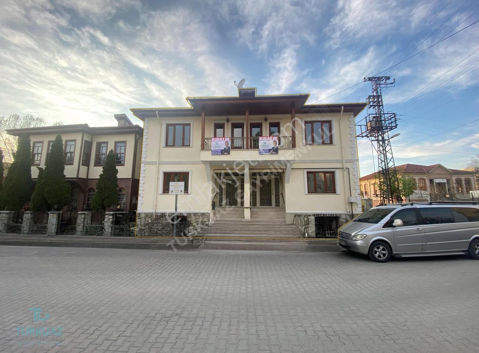 İstiklal Okulu Yanında Kiralık İşyeri Ofis