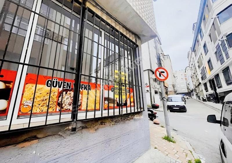 Bayrampaşa Terazidere Çeşme Sokak' Ta Kiralık Dükkan ! 15.000 Tl - Görsel 3