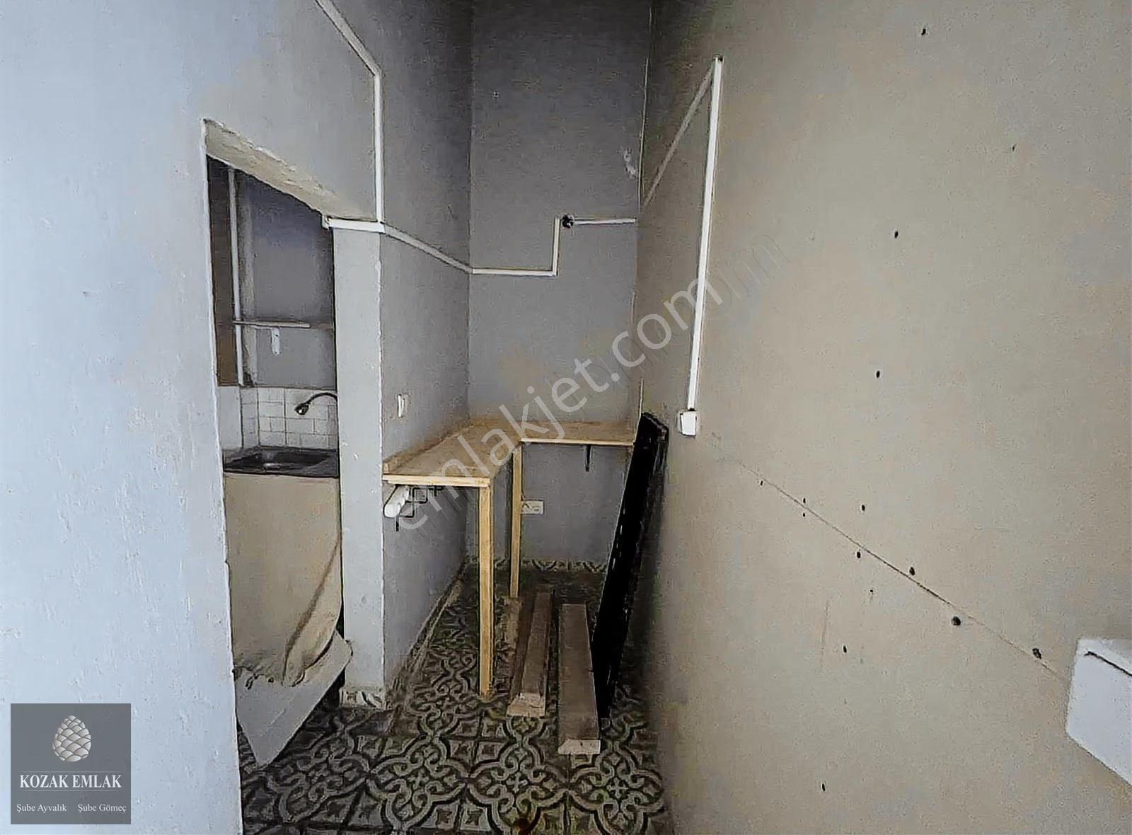 Ayvalık Merkezde Kiralık İşyeri - Görsel 6