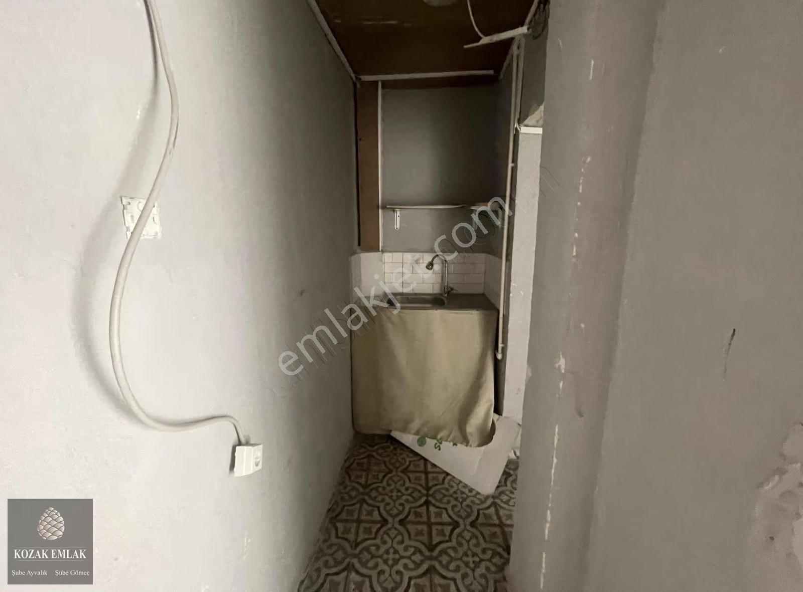Ayvalık Merkezde Kiralık İşyeri - Görsel 10