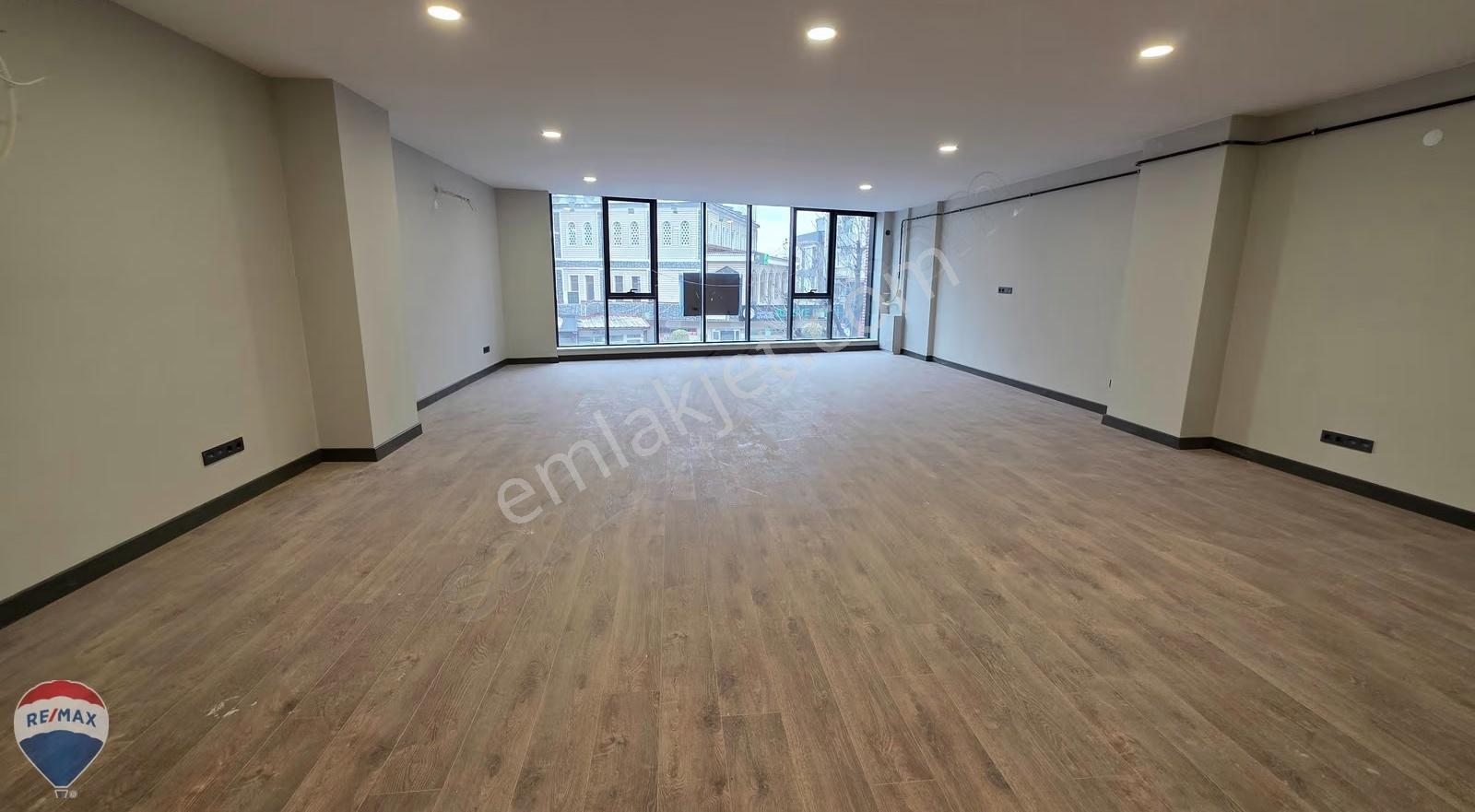 Yeni Cami Ve Bulvara 300 M Sakarya Caddesi Üzerinde Kiralık Ofis - Görsel 16