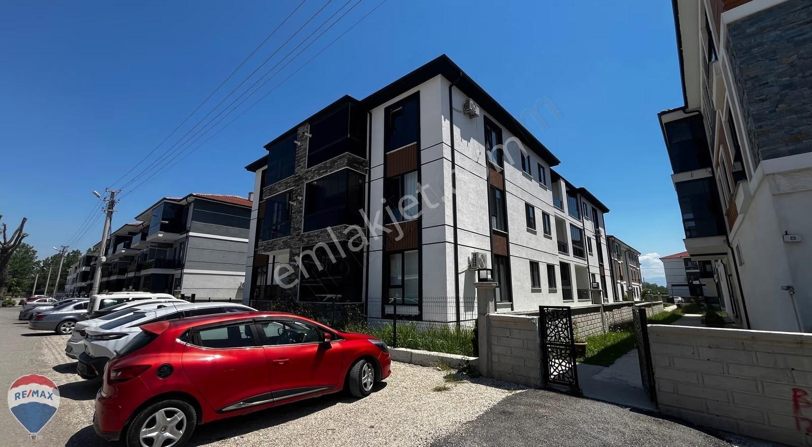 Remax Maviden Fatih Mah. 2+1 3.kat Güney Cephe Sıfır Daire - Görsel 24