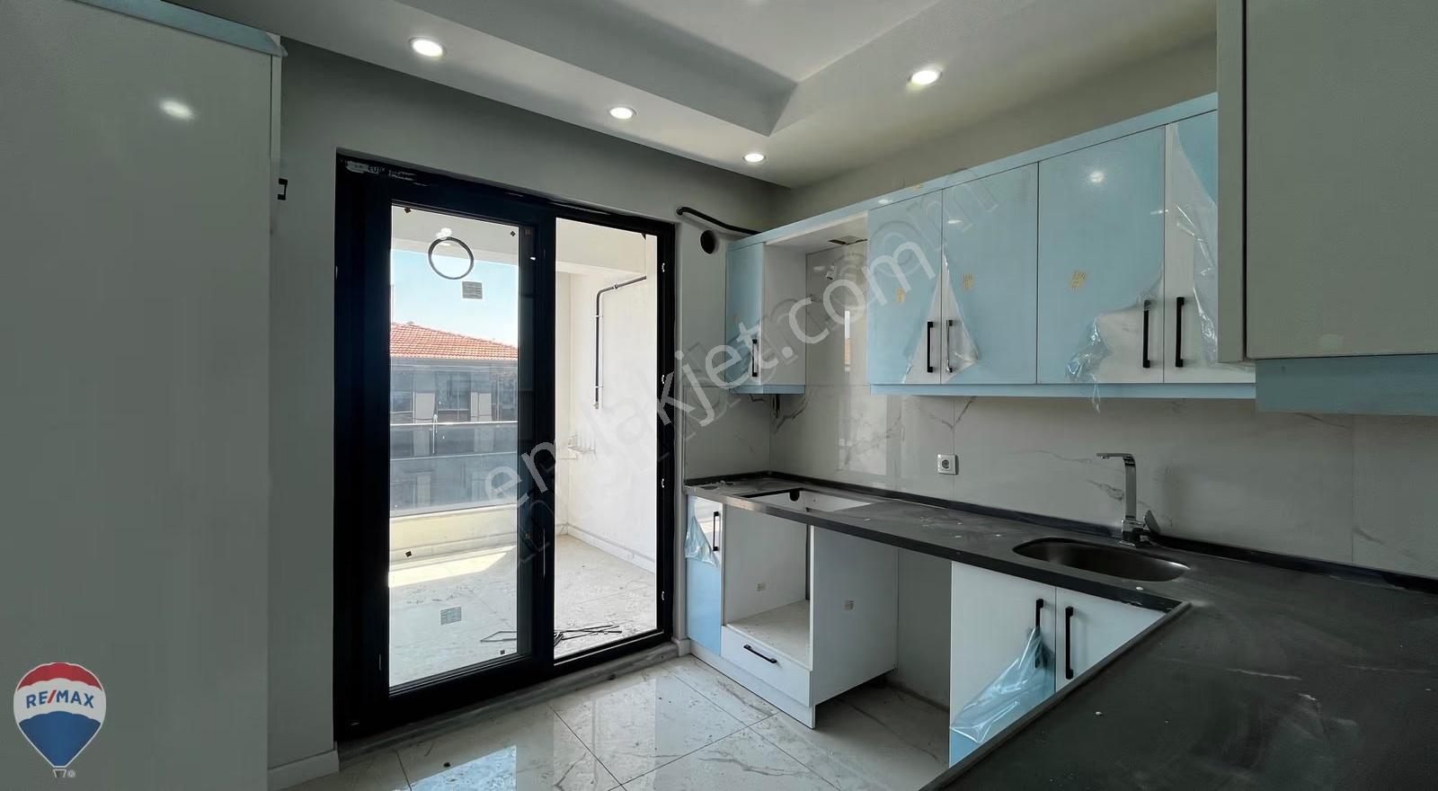 Remax Maviden Fatih Mah. 2+1 3.kat Güney Cephe Sıfır Daire - Görsel 27