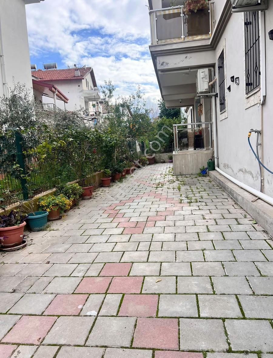 Cami Mahnde Merkezi Konumda Satılık 2+1 Müstakil Girişli Daire - Görsel 5