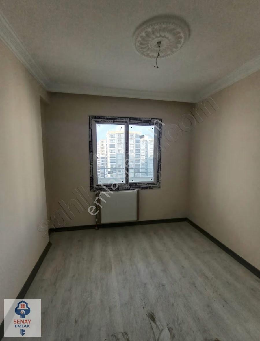 Girne Bulvarı Üzeri Sıfır, Arakat, K.mutfak, E.banyo D.gazlı 3+1 - Görsel 5