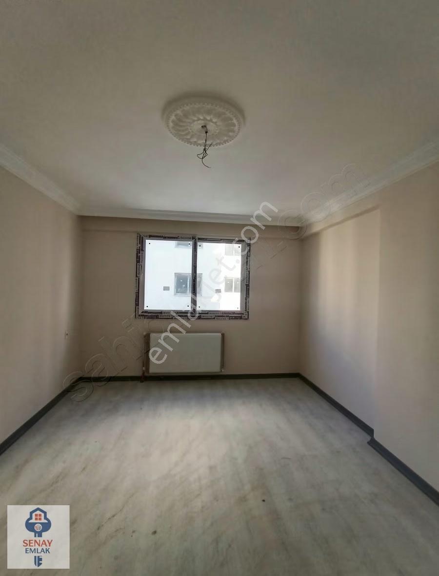 Girne Bulvarı Üzeri Sıfır, Arakat, K.mutfak, E.banyo D.gazlı 3+1 - Görsel 3