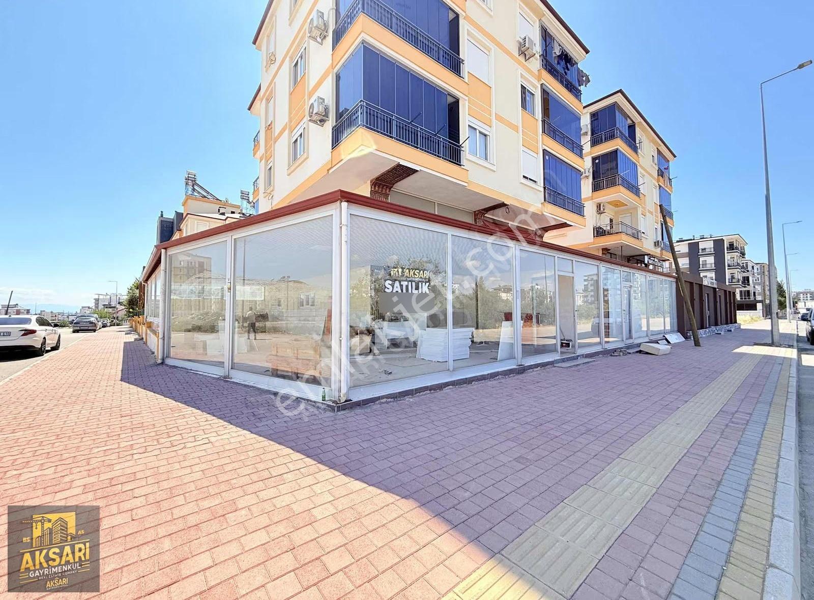 Aydoğmuş Mahallesinde Tramvaya 100m 285m Satılık Dükkan/ofis