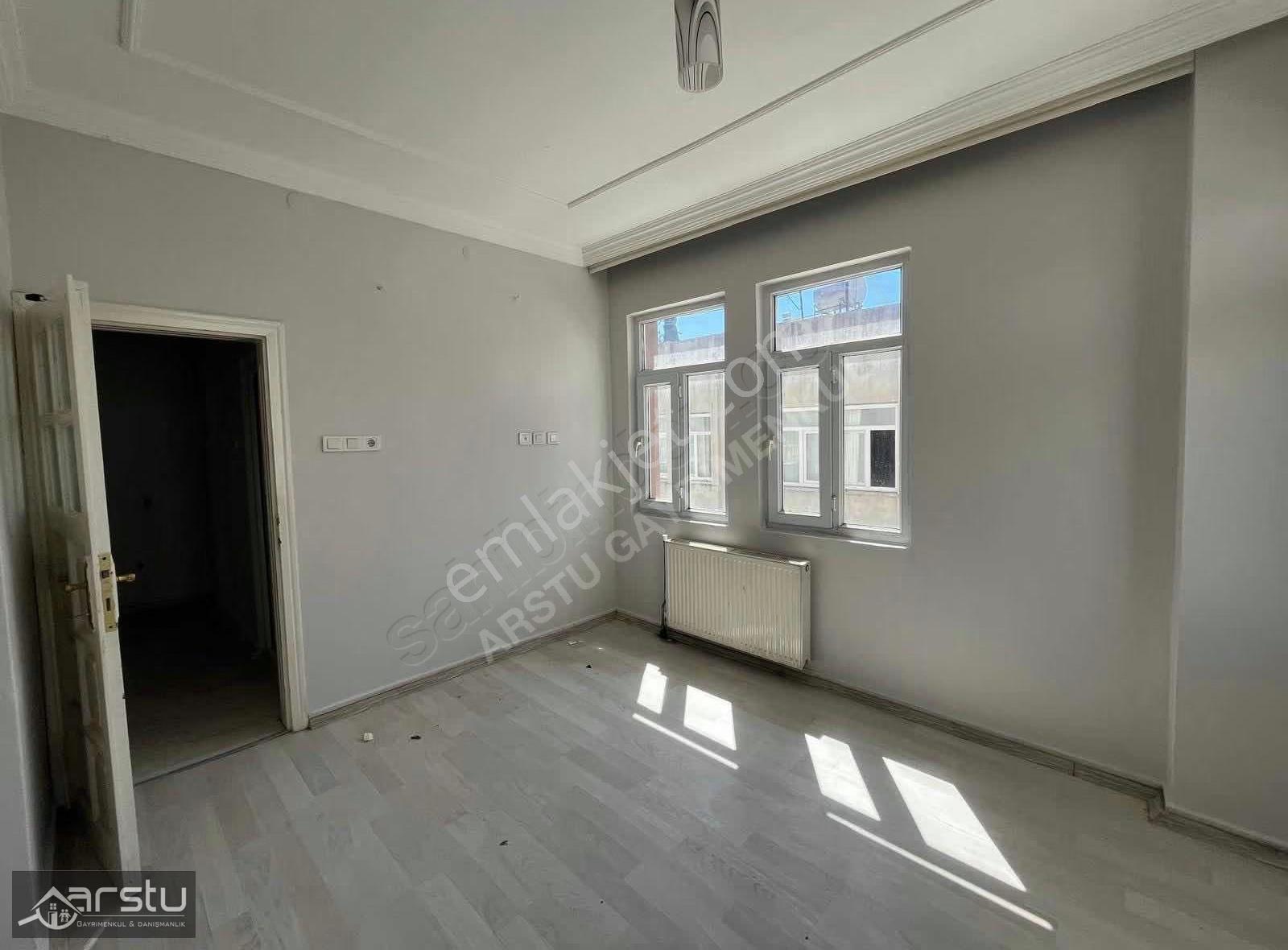 Arstu Gm Gülçin'den Cumhuriyet Mah' Kiralık 4+1 Daire - Görsel 3