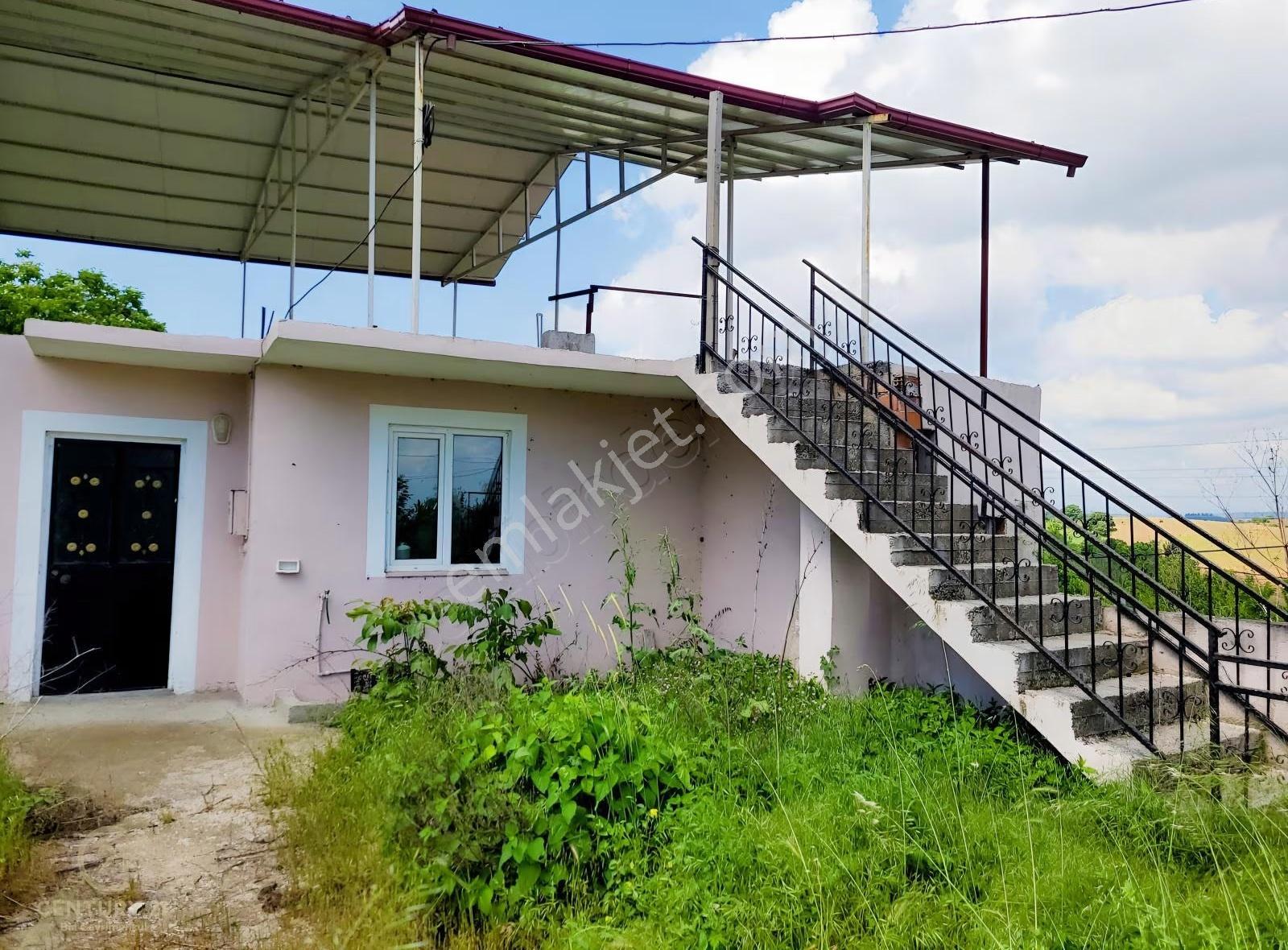 Century 21 Bal'dan Altıeylül Bozen'de Satılık Ev Ve Arsası - Görsel 26