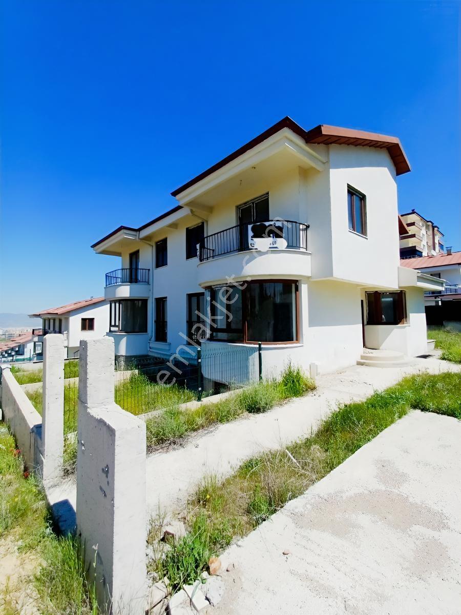 Sincan Alcı Mahallesi Satılık Natamam Villa - Görsel 12