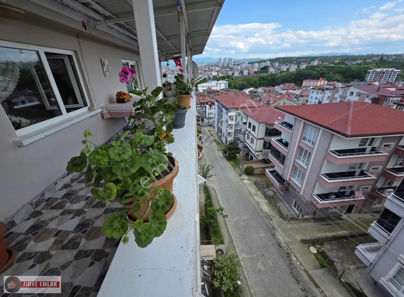 Selimiye Mahallesinde Mevlana Cami Yanı 200m² Satılık Beton Çatı - Görsel 9