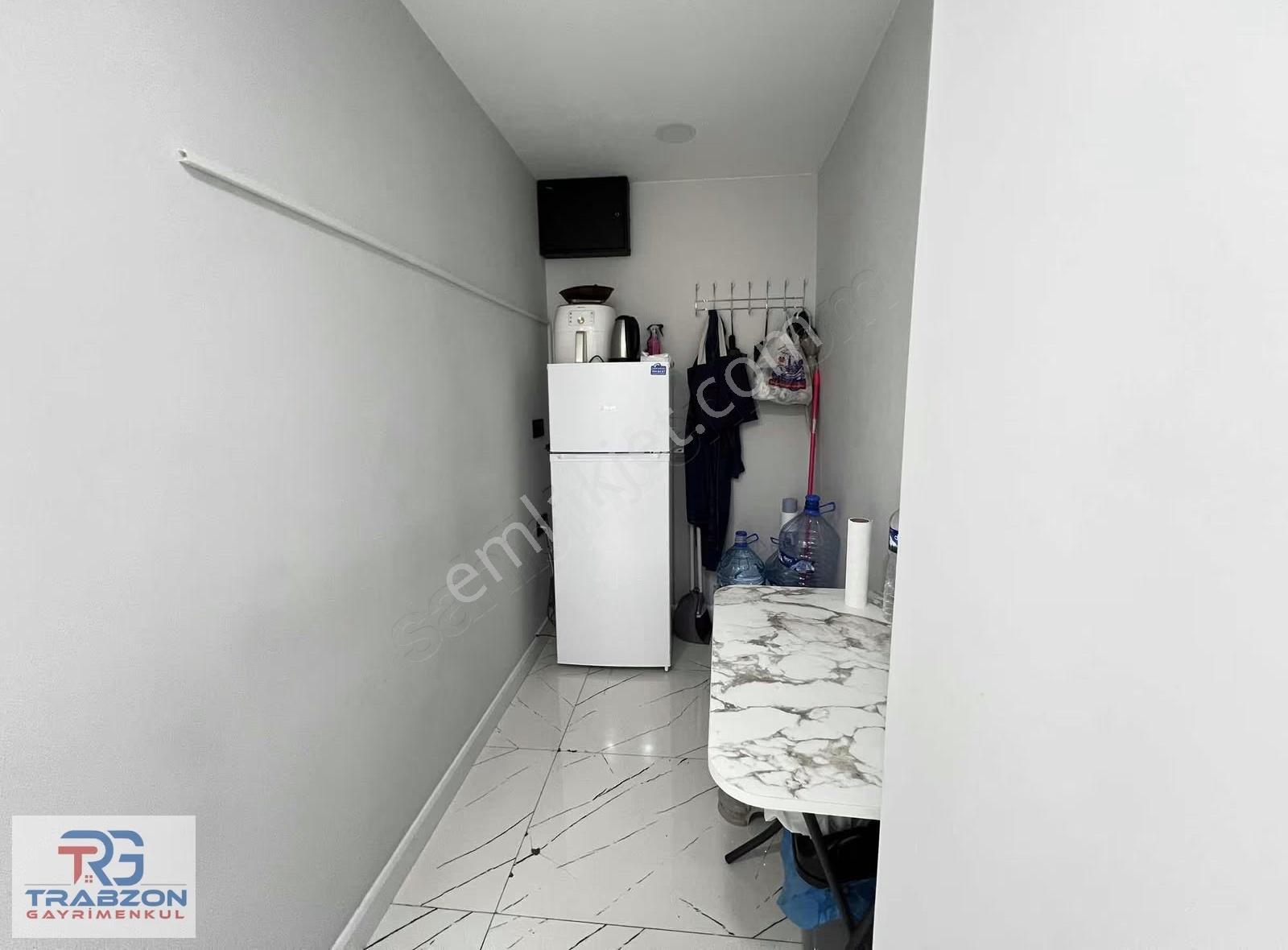 İpekyolu İş Merkezinde Devren Kiralık Mağaza - Görsel 11