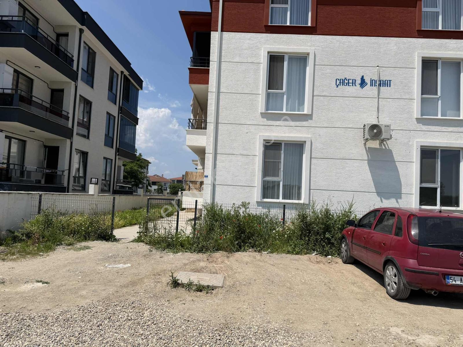 Kiralık 2+1 Hanlı Merkez Deposu Mevcut Remax Ay - Görsel 5