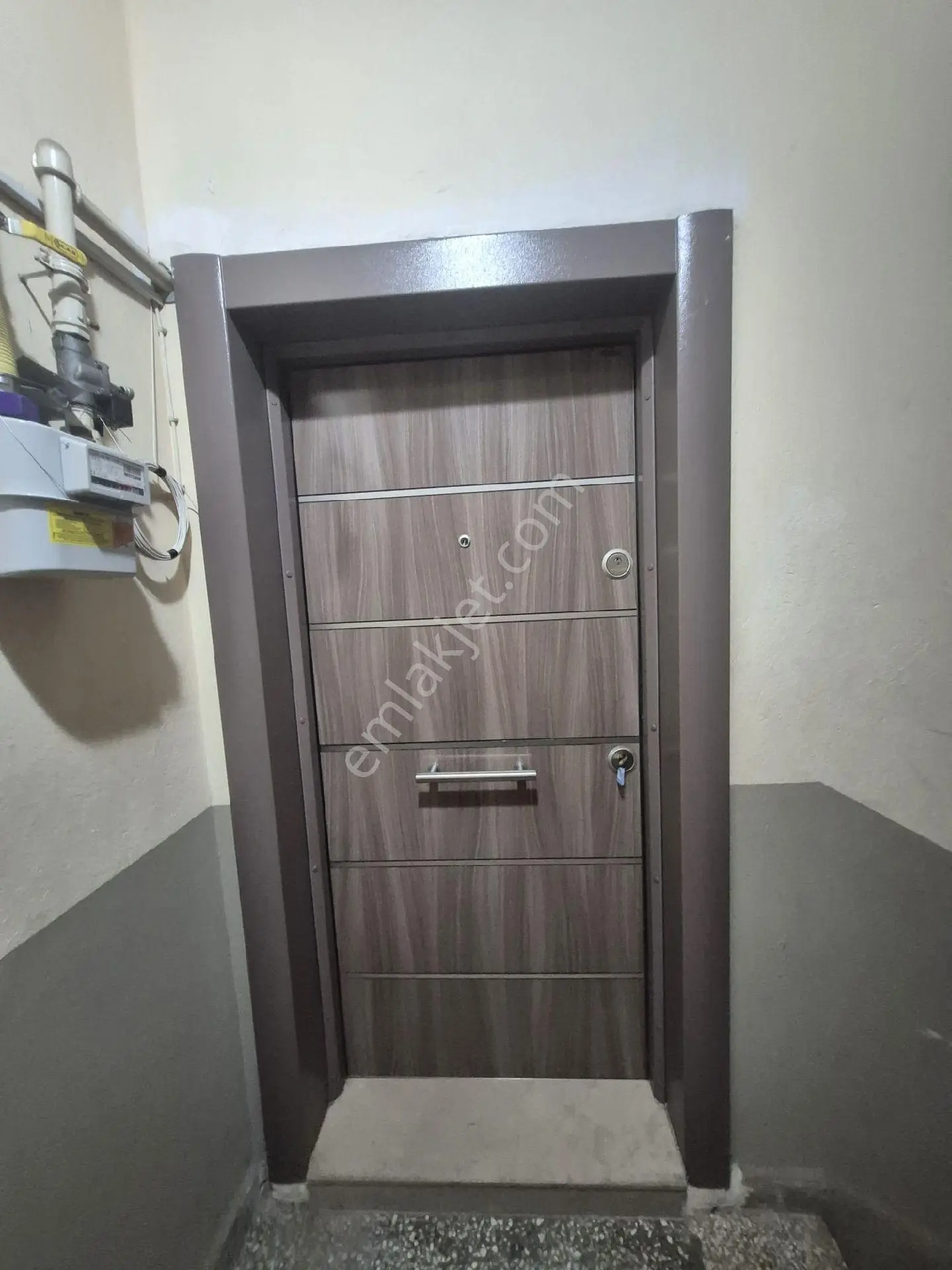 Cumhuriyet Mahallesi'nde 3+1 Kiralık Daire - Görsel 2
