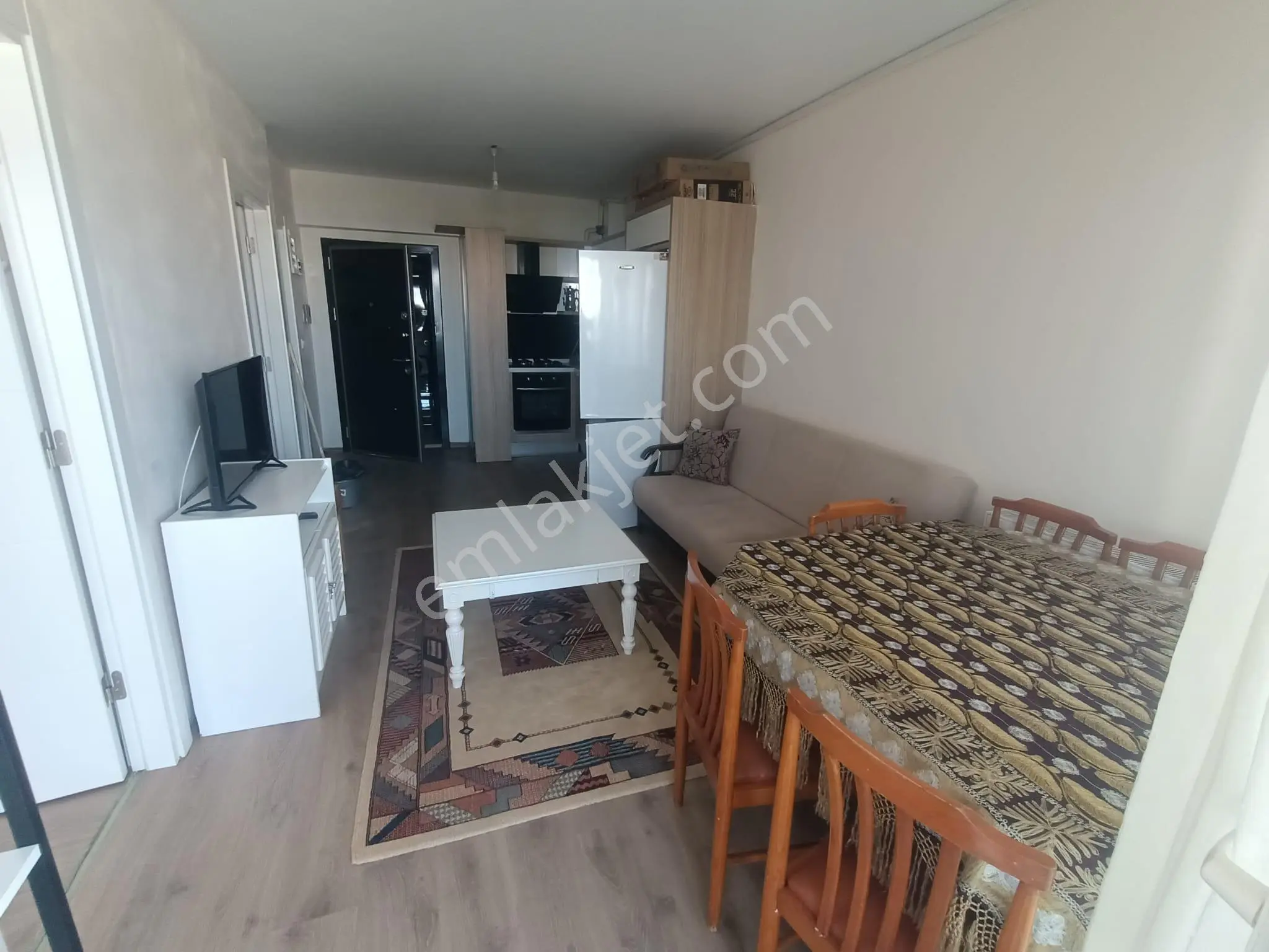 Merkezi Konumda Full Eşyalı Bakımlı Doğalgazlı 2+1 Daire - Görsel 5