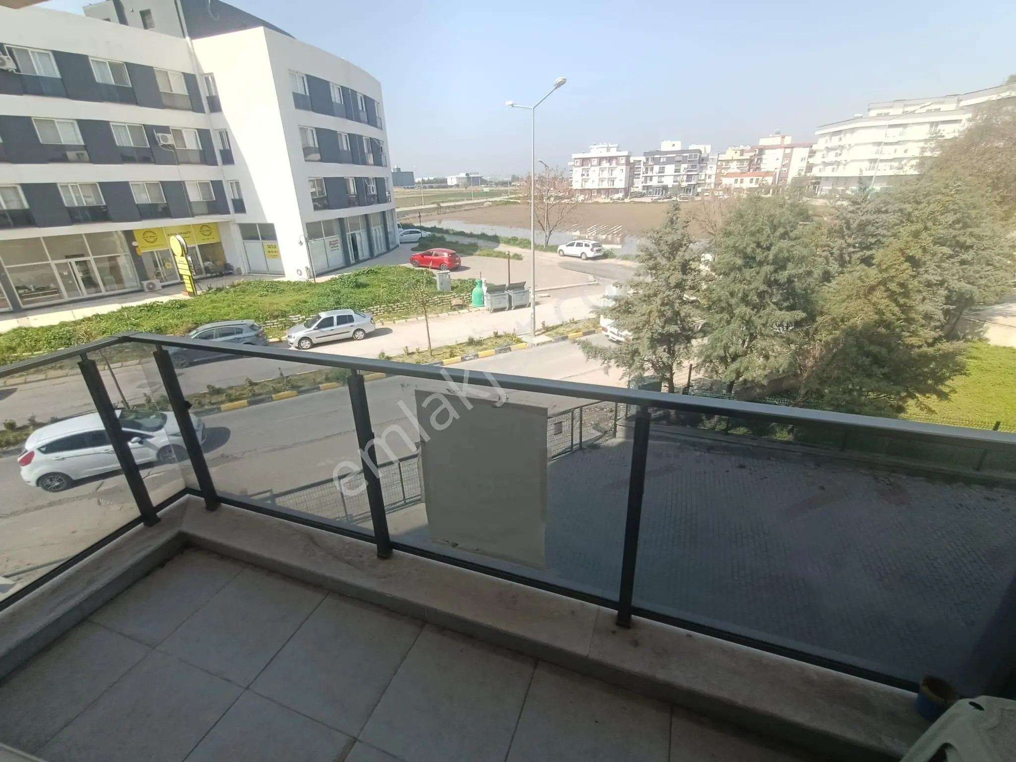 Merkezi Konumda Full Eşyalı Bakımlı Doğalgazlı 2+1 Daire - Görsel 3
