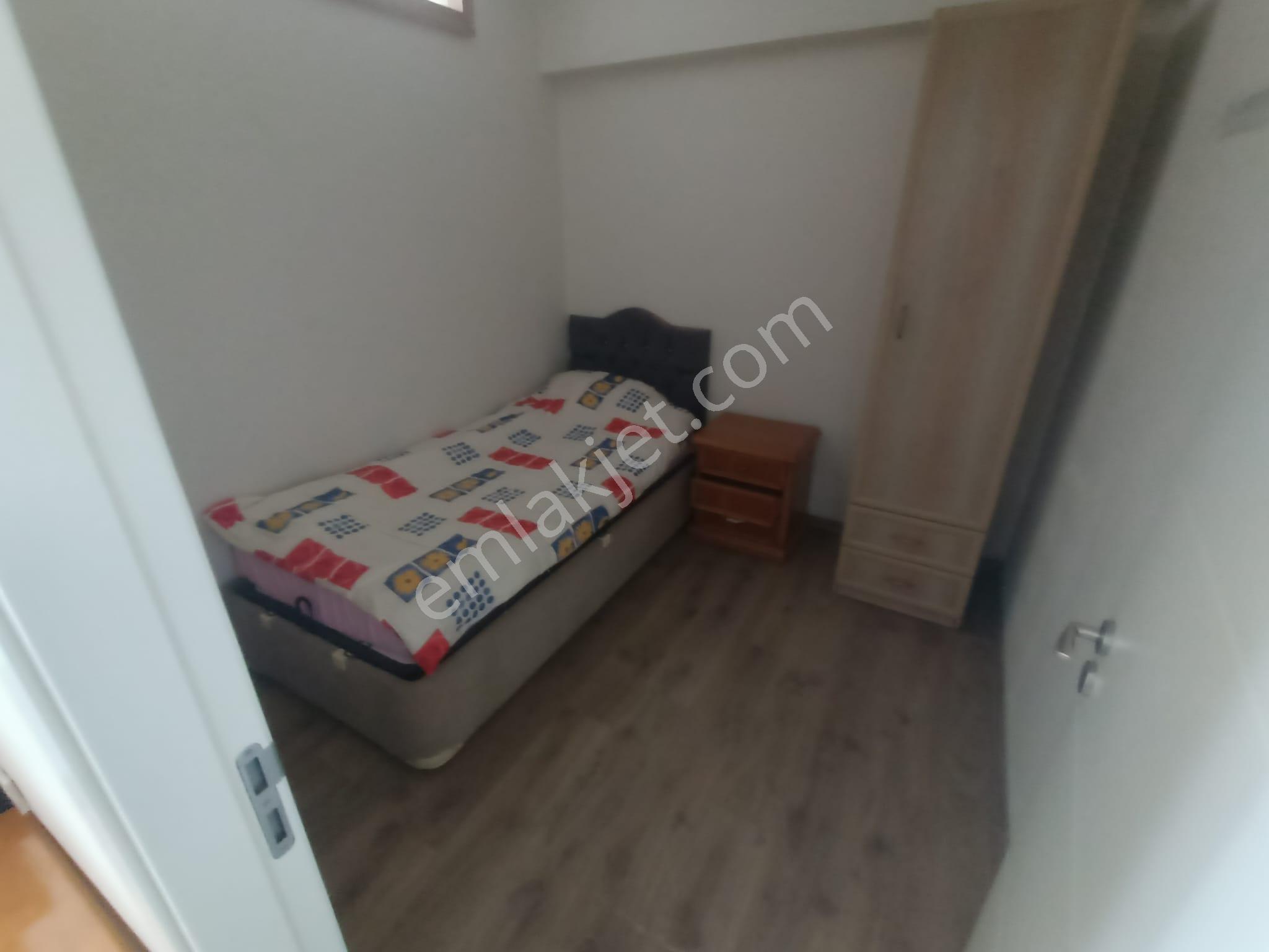 Merkezi Konumda Full Eşyalı Bakımlı Doğalgazlı 2+1 Daire - Görsel 8