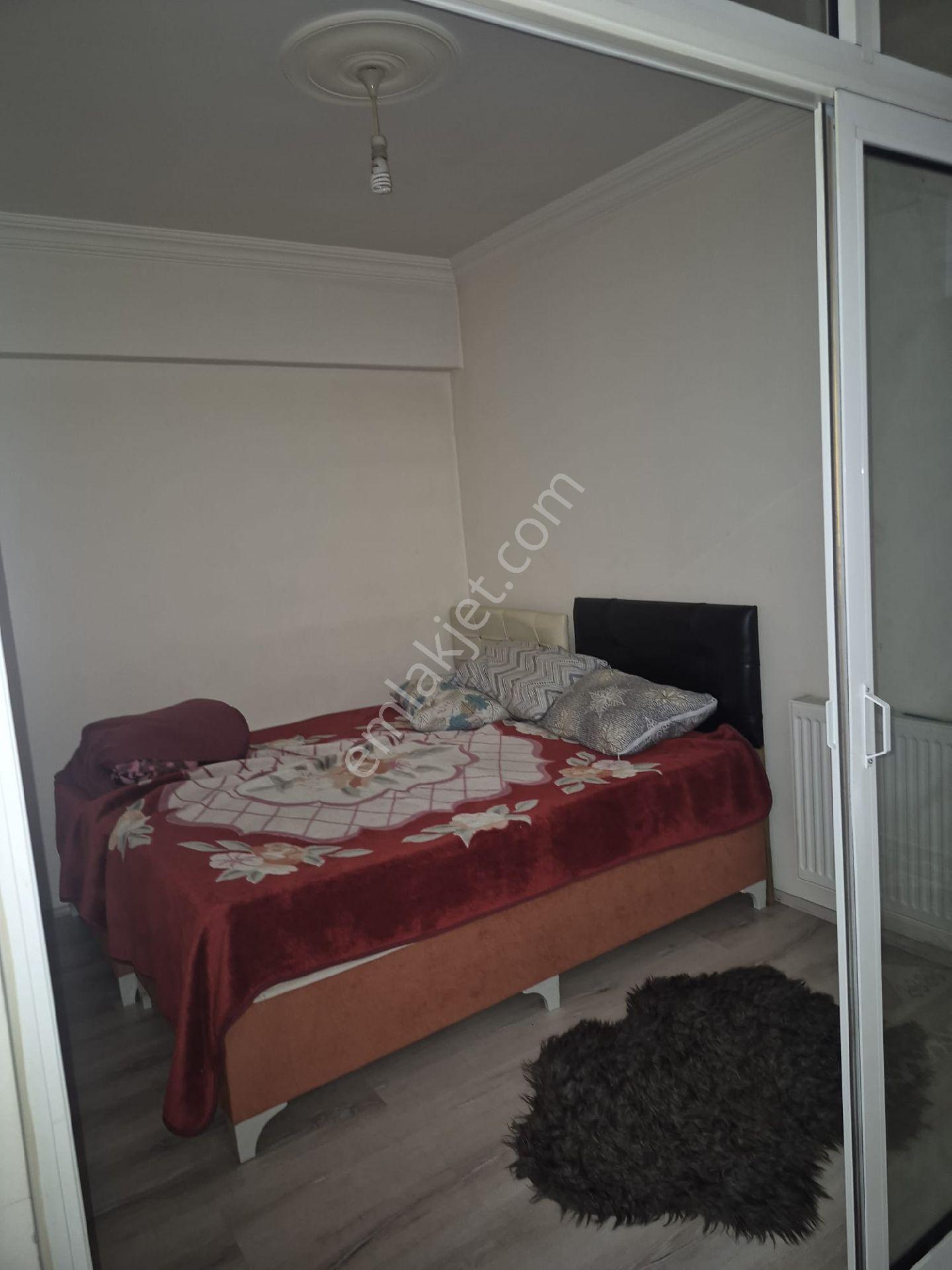 Adliyeye Yakın 1+1 Eşyalı Daire - Görsel 2