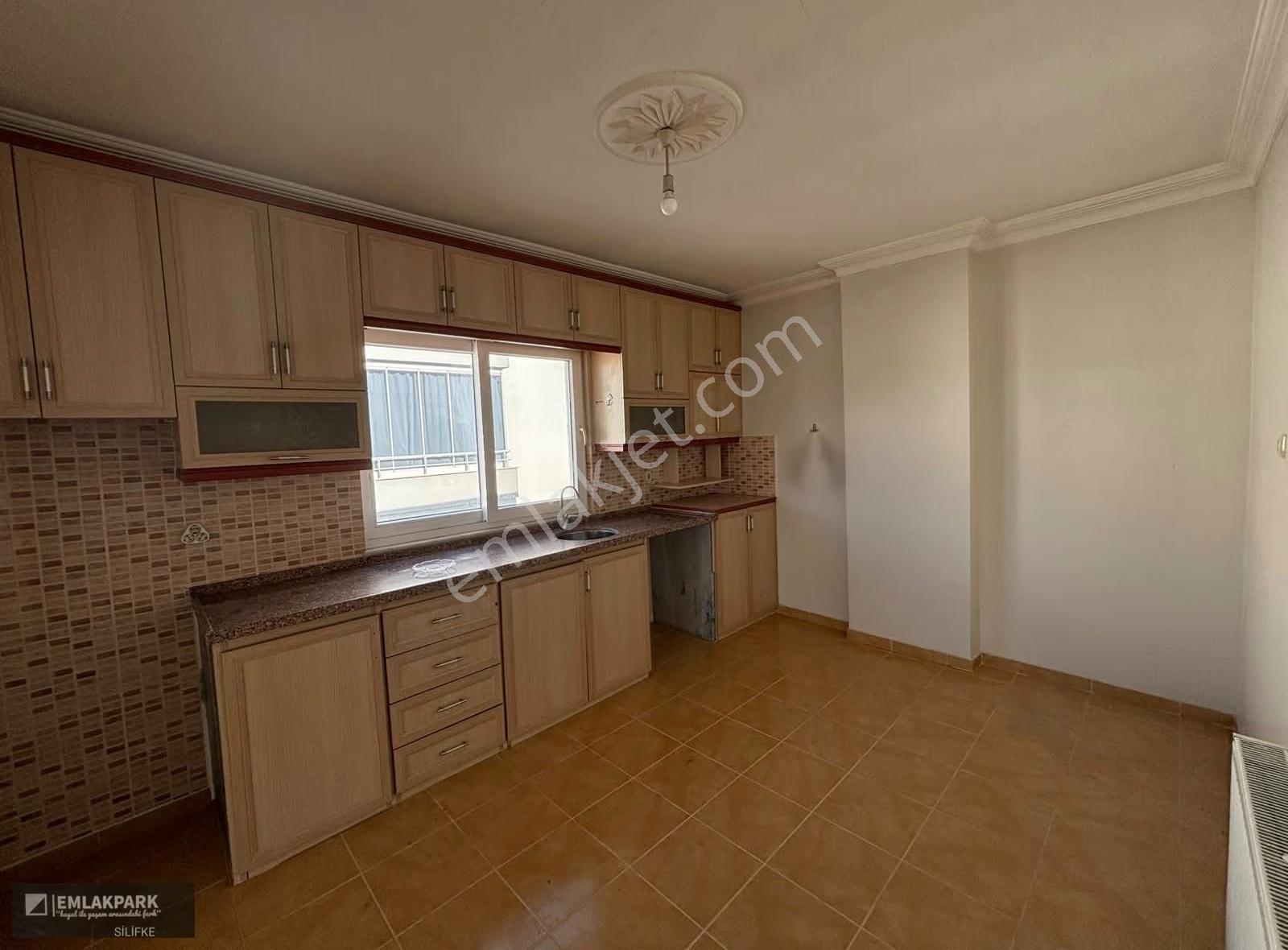 Emlakparkdan Gazi Mah.de 3+1 Geniş Ve Ferah Kiralık Daire - Görsel 16