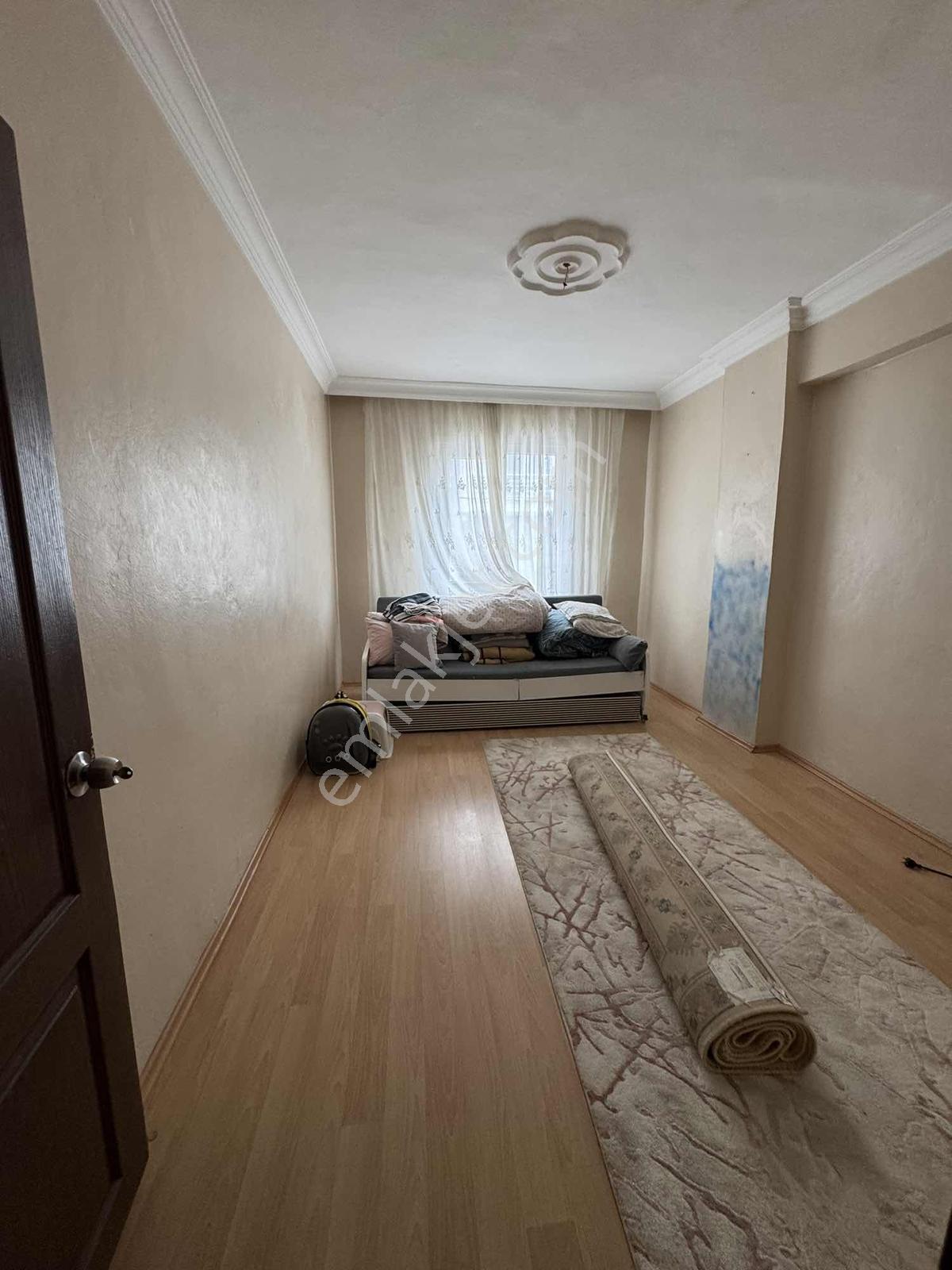 Avcılar Merkeze Çok Yakın Eşyalı Ara Kat Ön Cephe Daire - Görsel 10