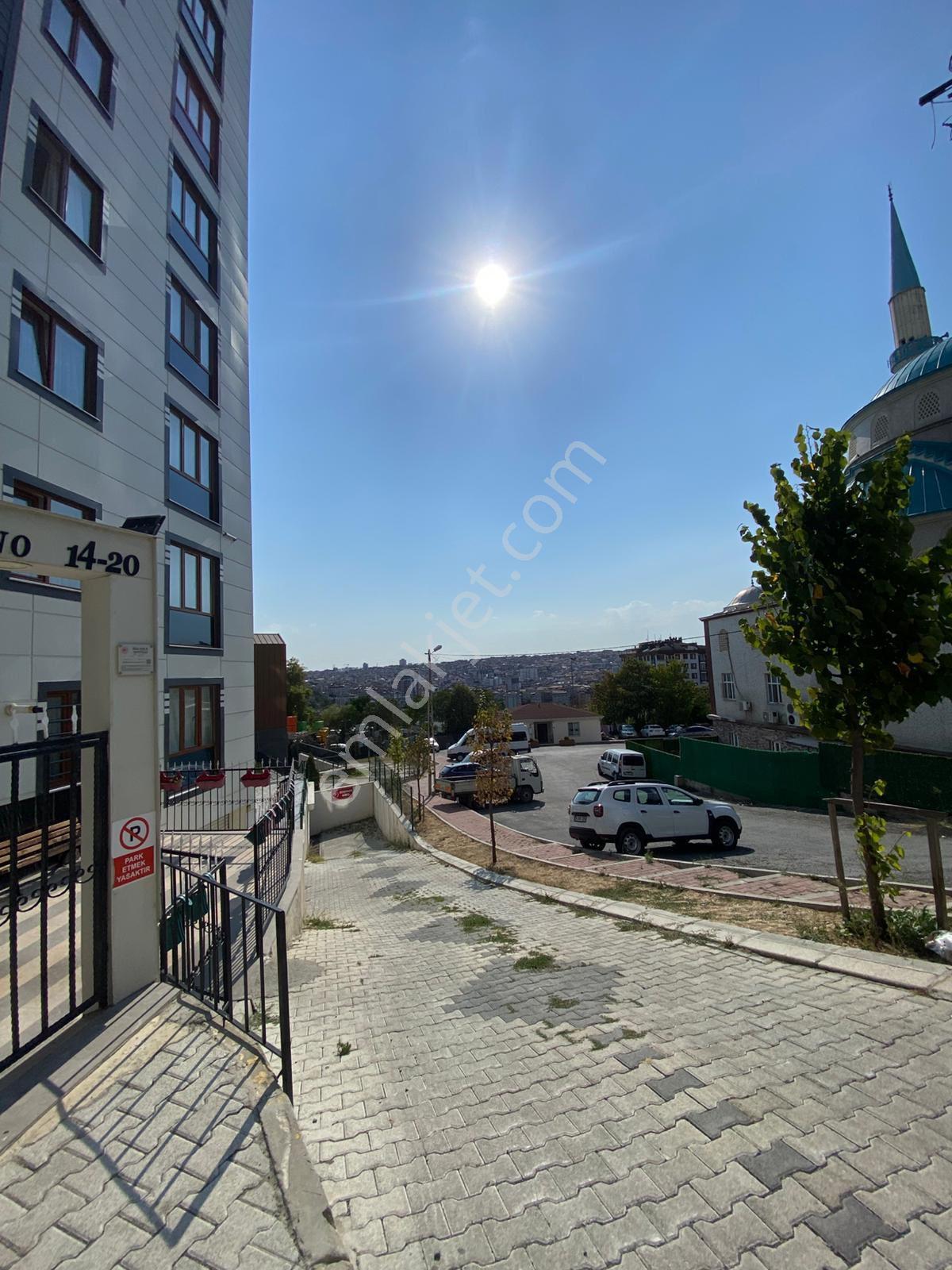 Eyüpsultanda Butik Sitede Müteahhitten Fırsat Daire - Görsel 19