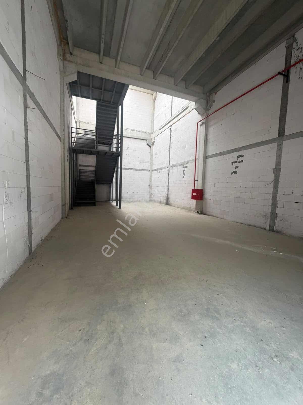 Rüzgar Emlak'tan Model Sanayi Sitesi 230 M2 Kiralık İmalathane - Görsel 7