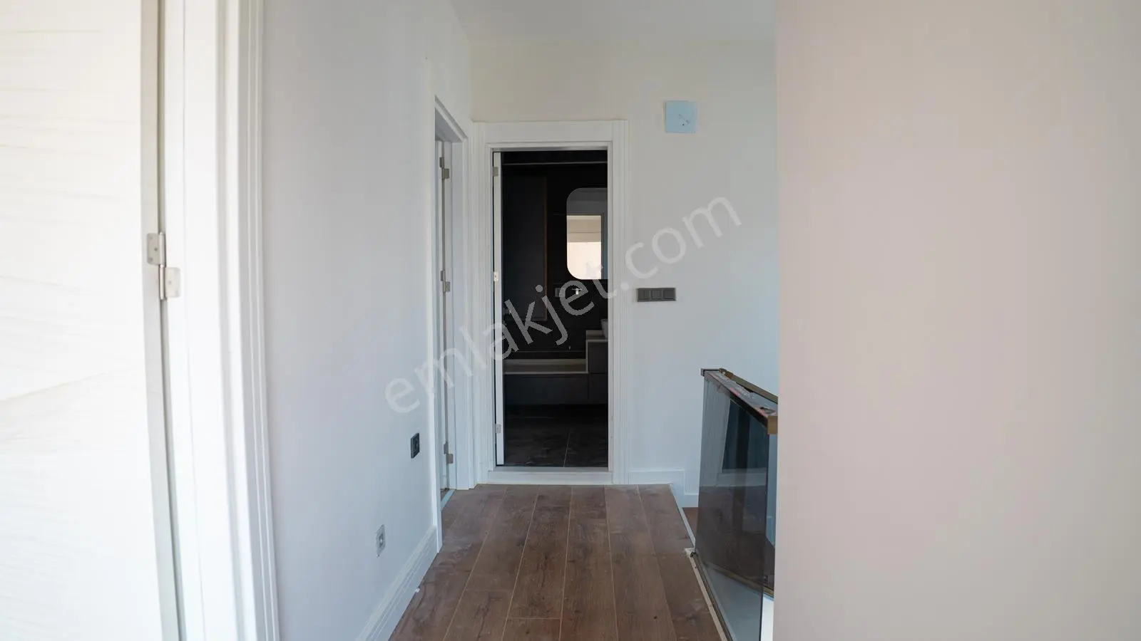 Çandarlı'da Denize Yakın , Site İçi , Havuzlu , Otoparklı Villa - Görsel 28