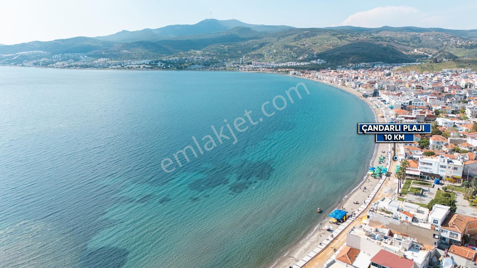 Çandarlı'da Denize Yakın , Site İçi , Havuzlu , Otoparklı Villa - Görsel 21