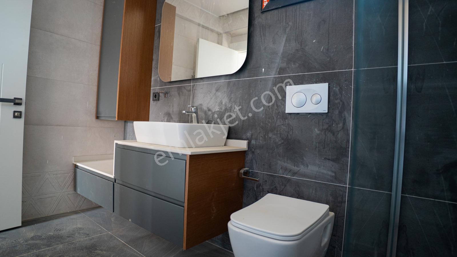 Çandarlı'da Denize Yakın , Site İçi , Havuzlu , Otoparklı Villa - Görsel 27
