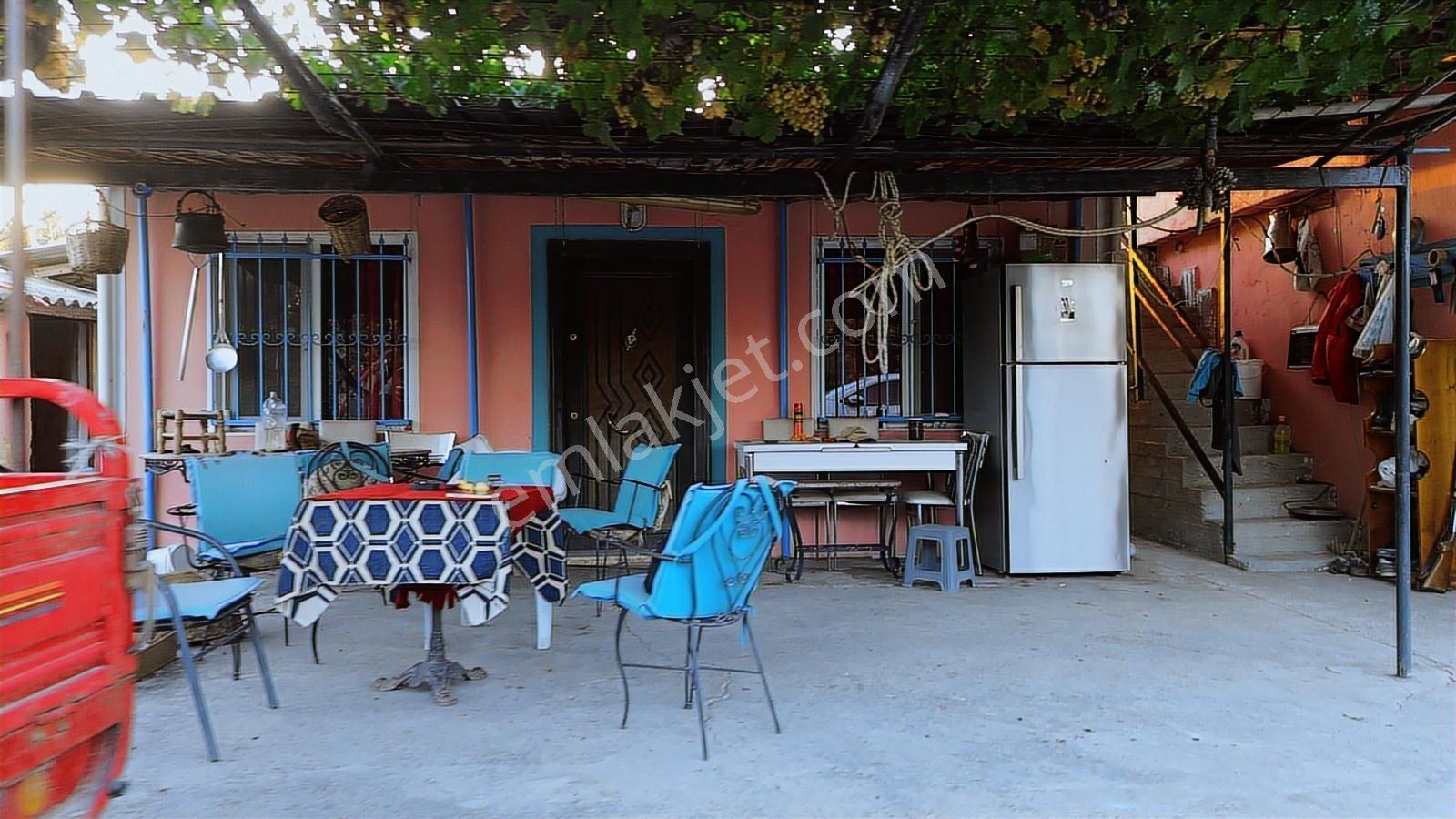 Erz'den Kemalpaşa Armutlu Sanayi Yakın Satılık Besi Çiftliği - Görsel 30