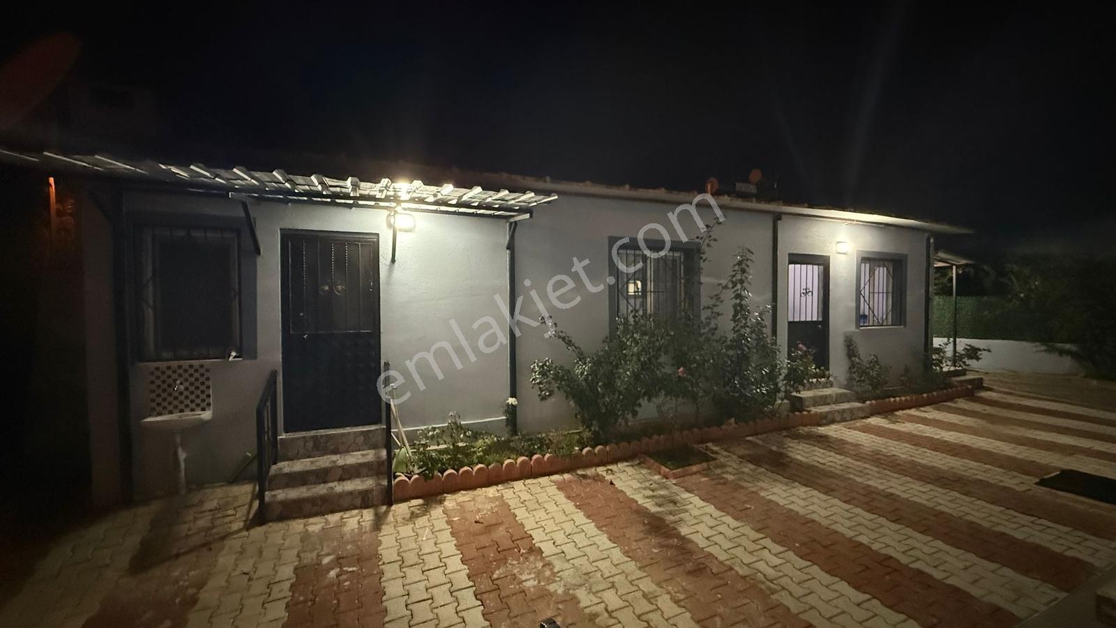 Erz'den Manisa Sancaklı Uzunçınar'da Fuul Eşyalı Dubleks Villa - Görsel 30