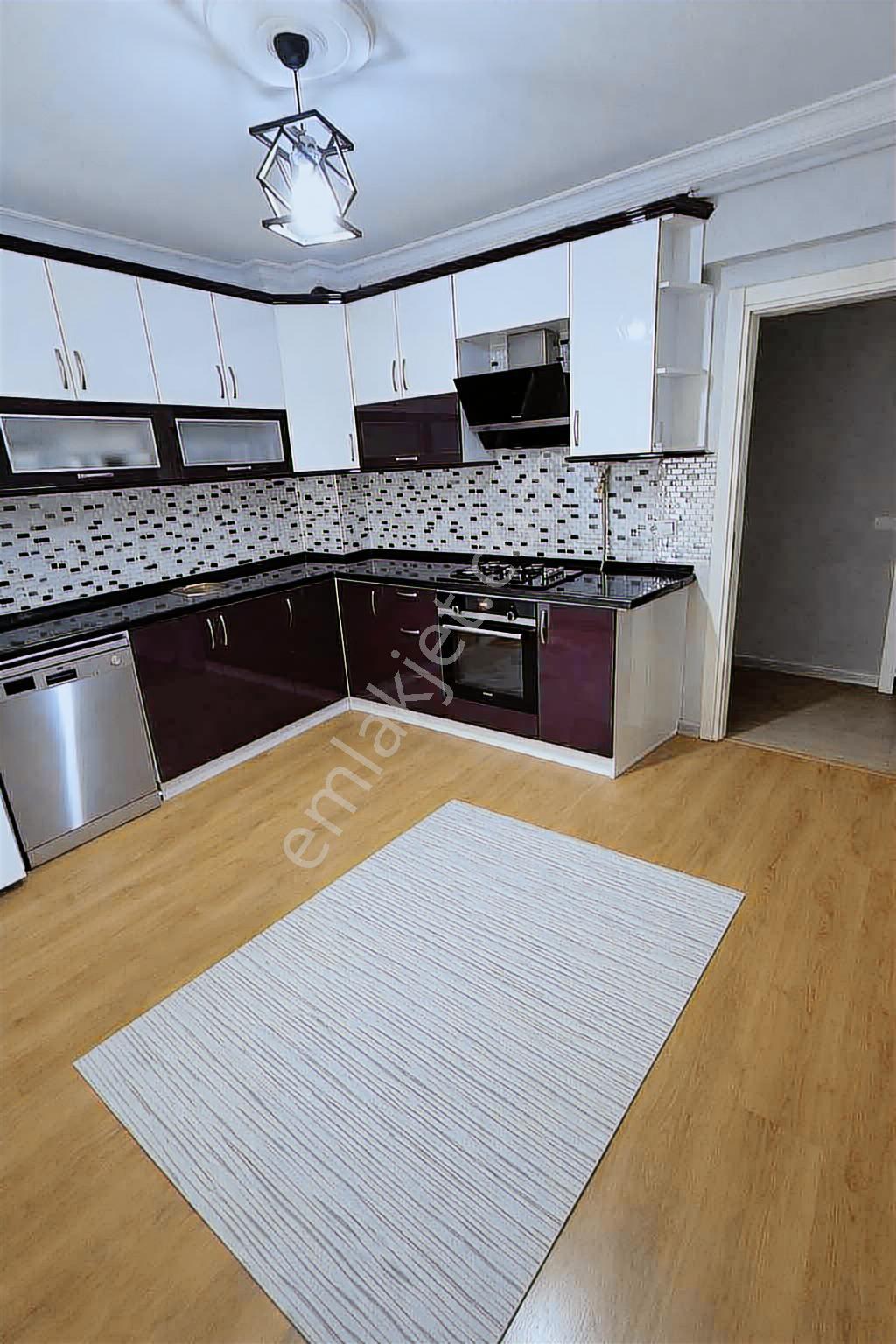 Erzden Kemalpaşa 8 Eylülde Park Cepheli 185 M² 3+1 Geniş Daire - Görsel 8