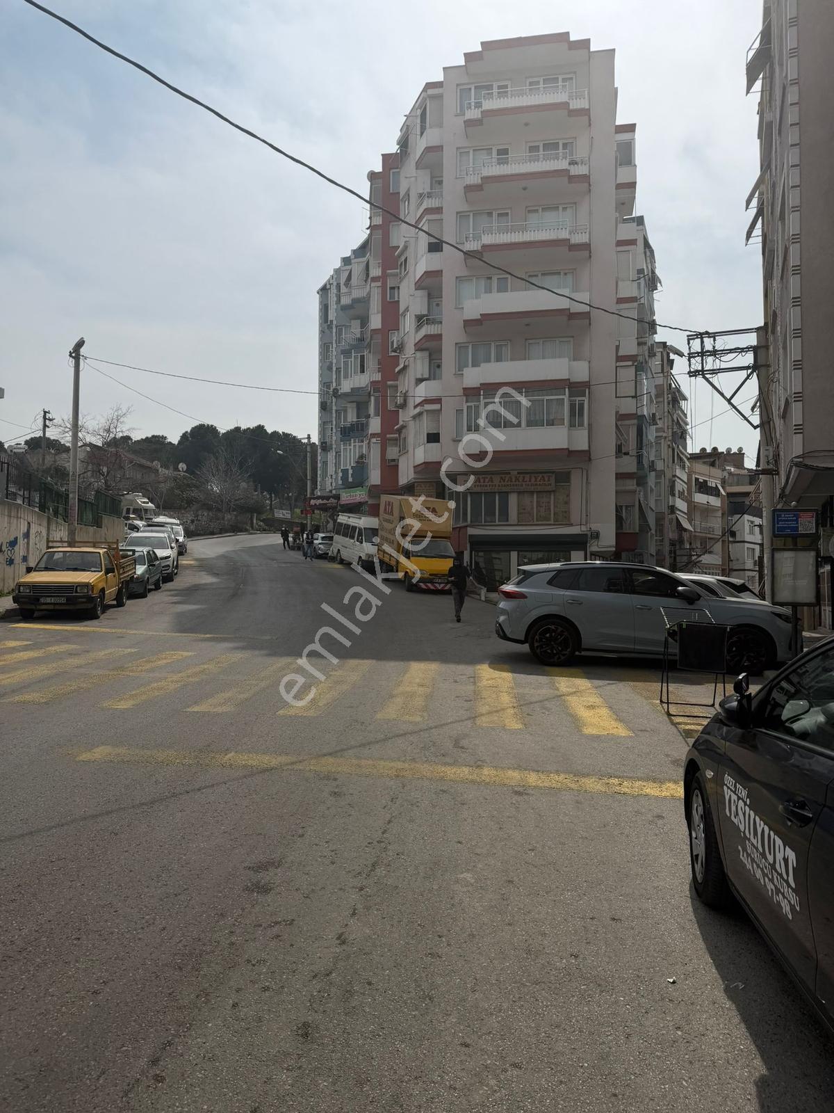 Erzden Yeşilyurtta Okul Köşesi Kiracılı Satılık Geniş Dükkan - Görsel 16