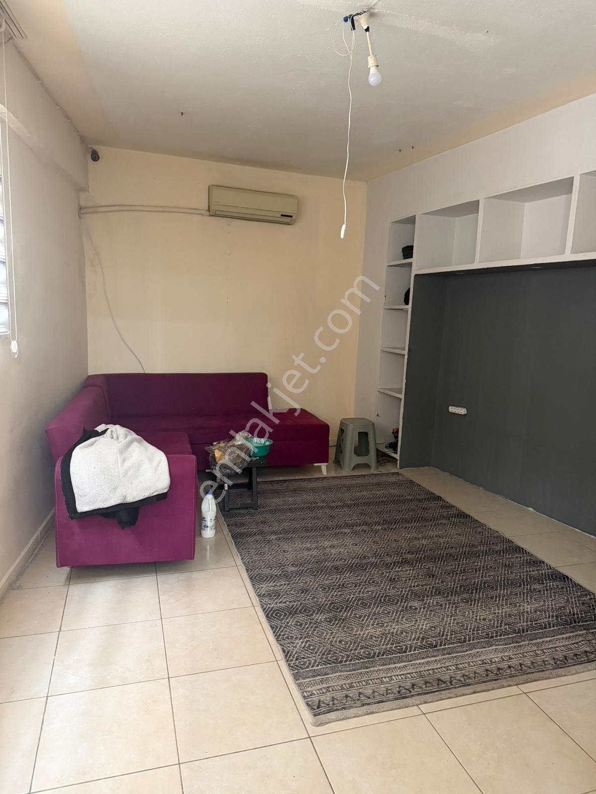 Erzden Yeşilyurtta Okul Köşesi Kiracılı Satılık Geniş Dükkan - Görsel 6
