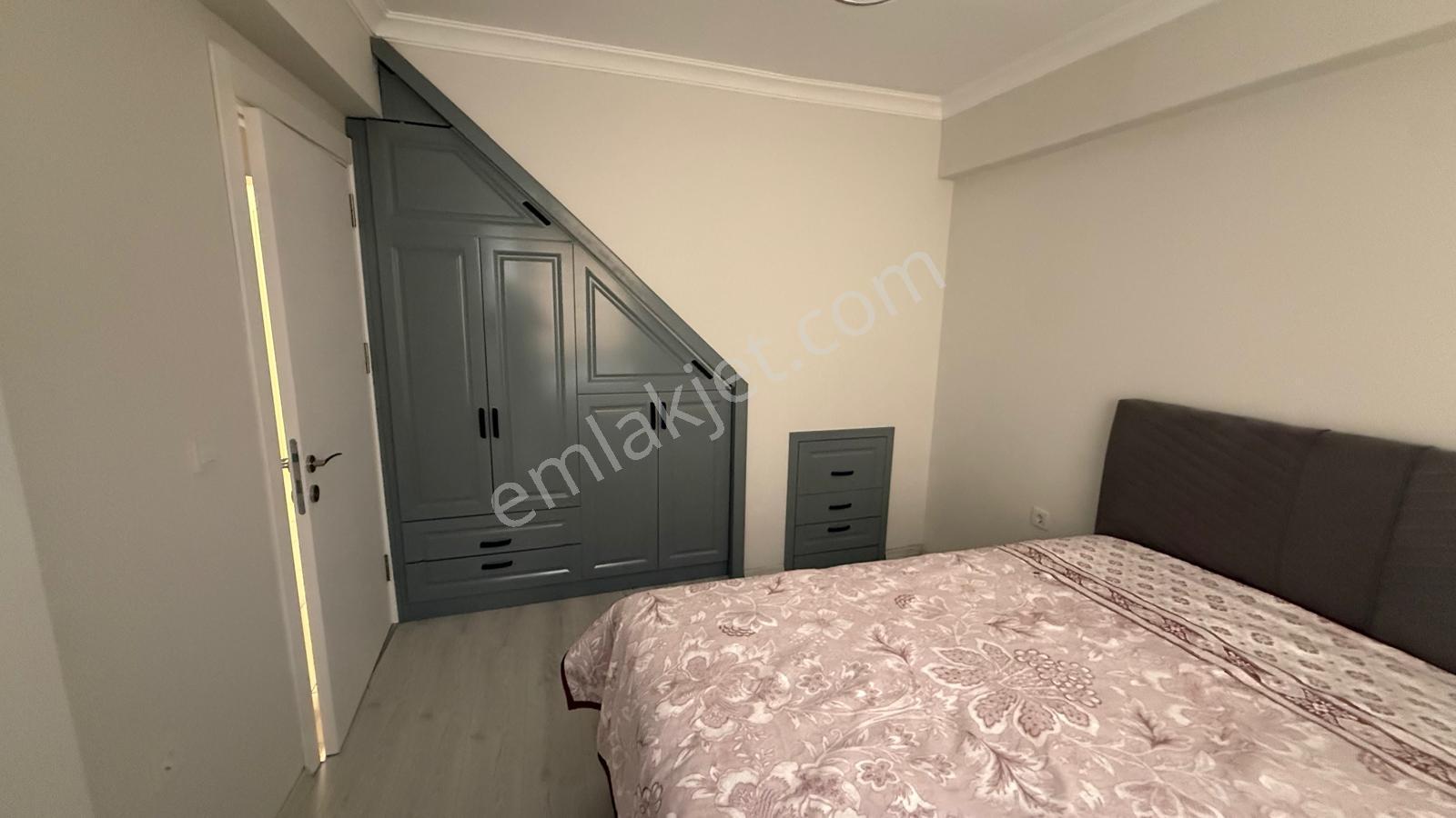 Erzden Karşıyakanın Kalbinde Ful Eşyalı Deniz Manzaralı Dublex - Görsel 28