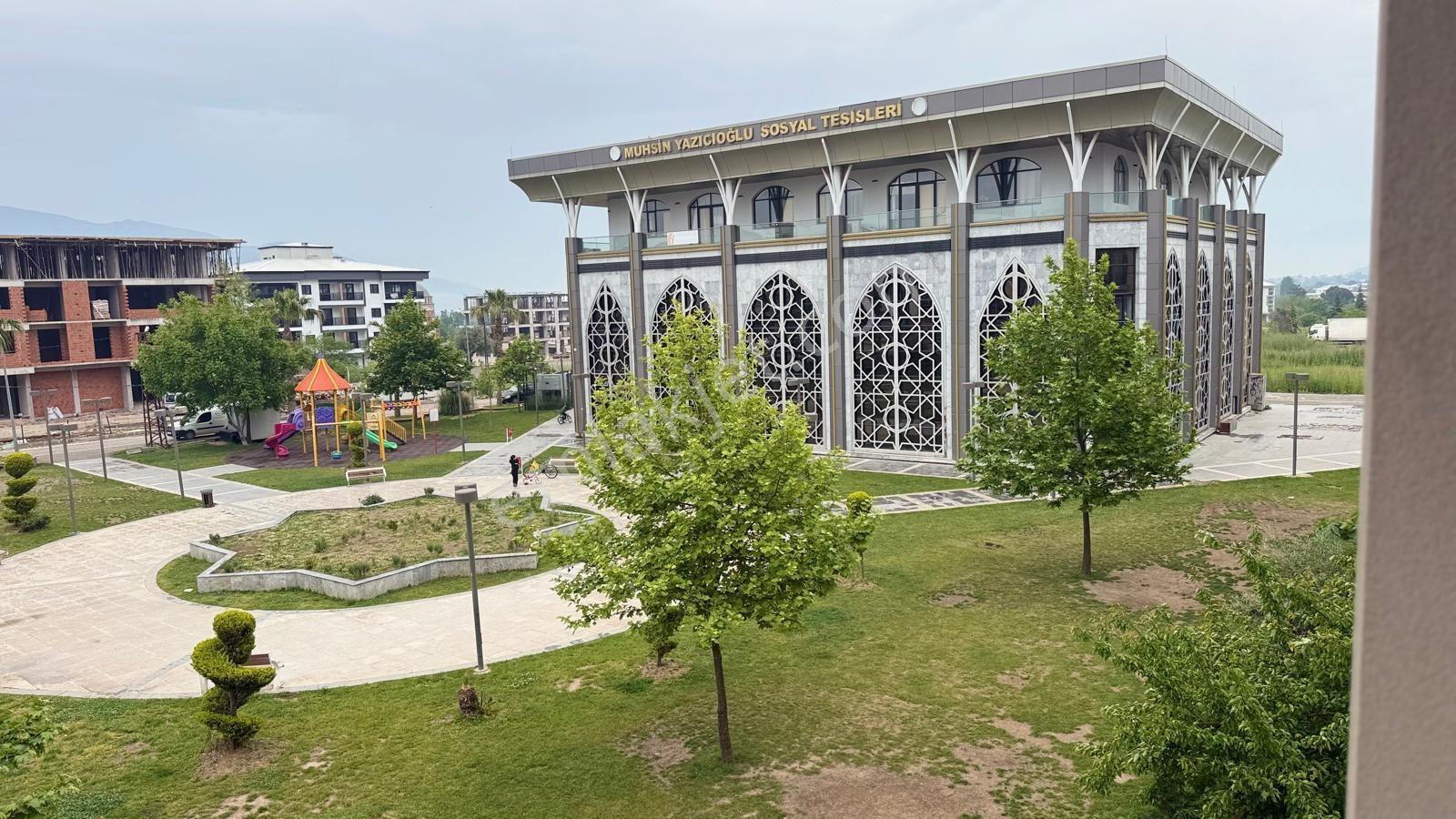 Erzden Kemalpaşa'da Park Cepheli Şık Kiralık 145 M² 3+1 Daire - Görsel 11