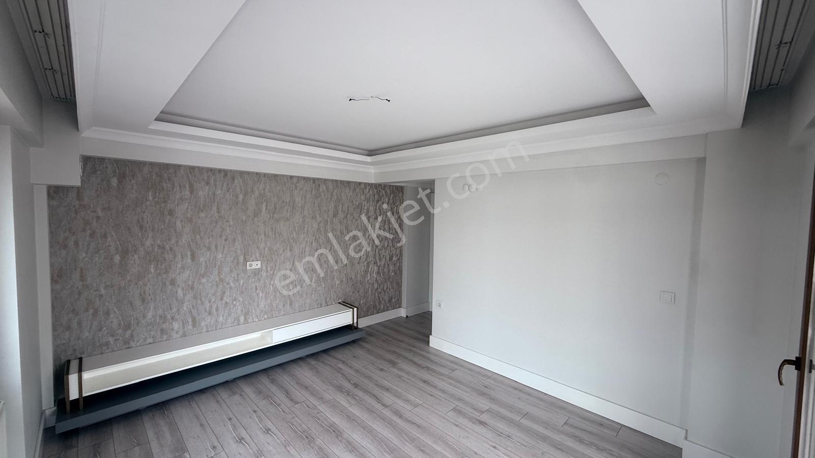 Erzden Kemalpaşa'da Park Cepheli Şık Kiralık 145 M² 3+1 Daire - Görsel 30