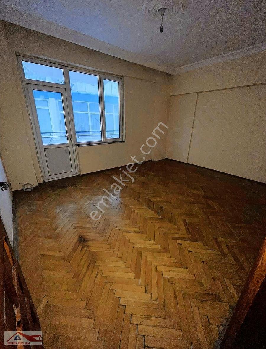 Şehrin Ortasında 150m2 Asansörlü Geniş Full Kredi Kaçmaz Gbk - Görsel 2