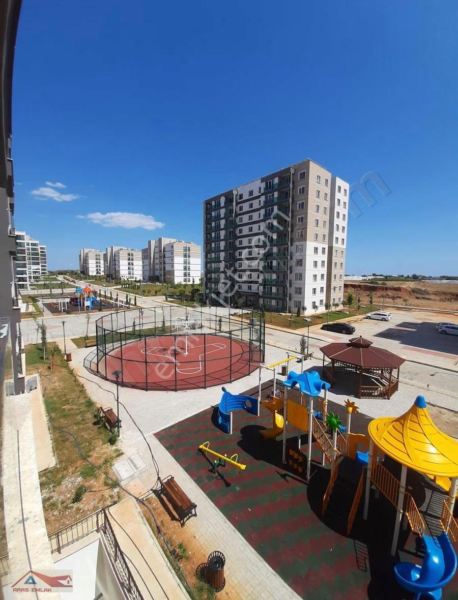 Tokide Site İçinde Ara Katta Geniş Ferah Kaçmaz Daire - Görsel 15