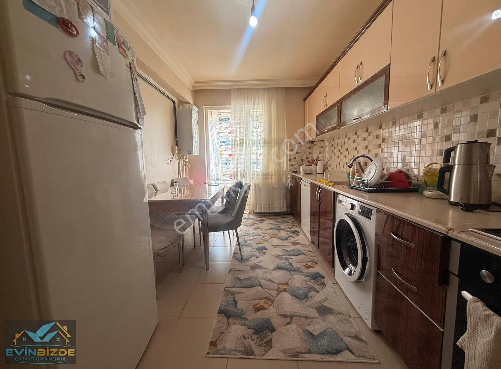 Karakaya Mahallesinde Cadde Yakını 4+1 Çift Banyolu Fırsat Daire - Görsel 33