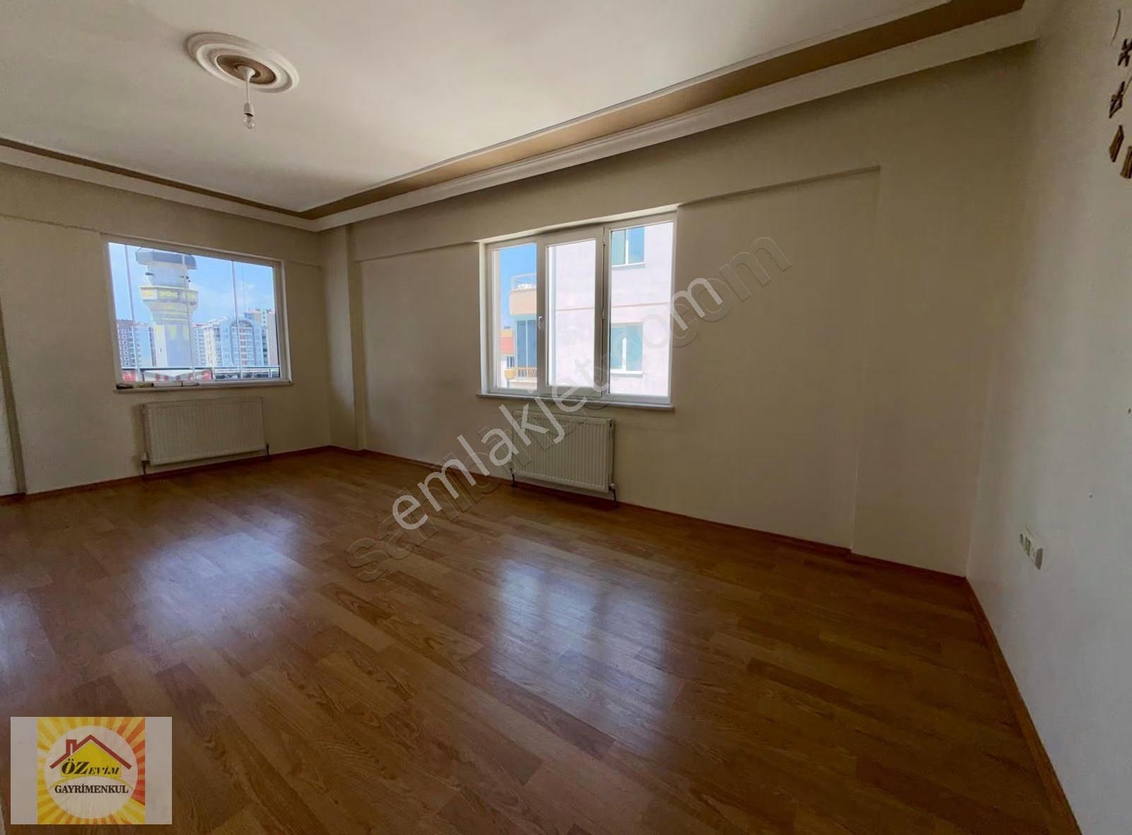 Zümrüt Mahallesinde Satılık Daire Bireysel Kombili - Görsel 8