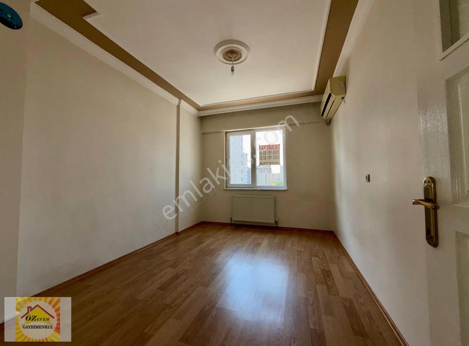 Zümrüt Mahallesinde Satılık Daire Bireysel Kombili - Görsel 9