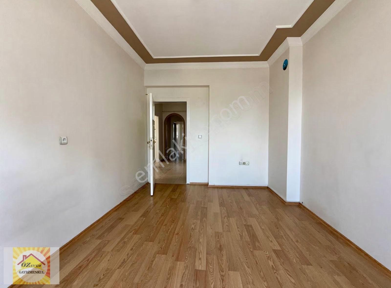 Zümrüt Mahallesinde Satılık Daire Bireysel Kombili - Görsel 10