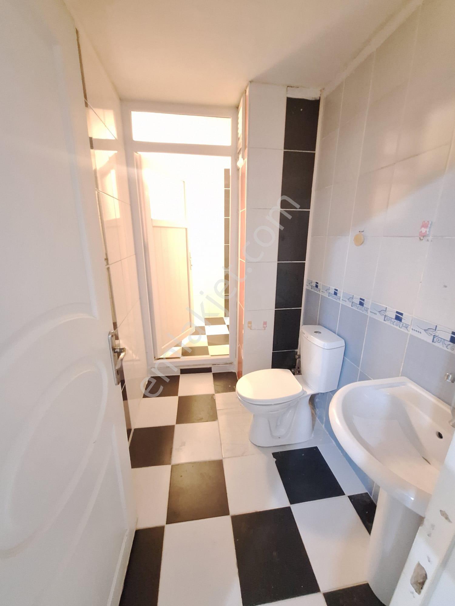 Esenyurt Battalgazi Mah Kiralık Daire 2+1 Geniş Ferah Daire - Görsel 28