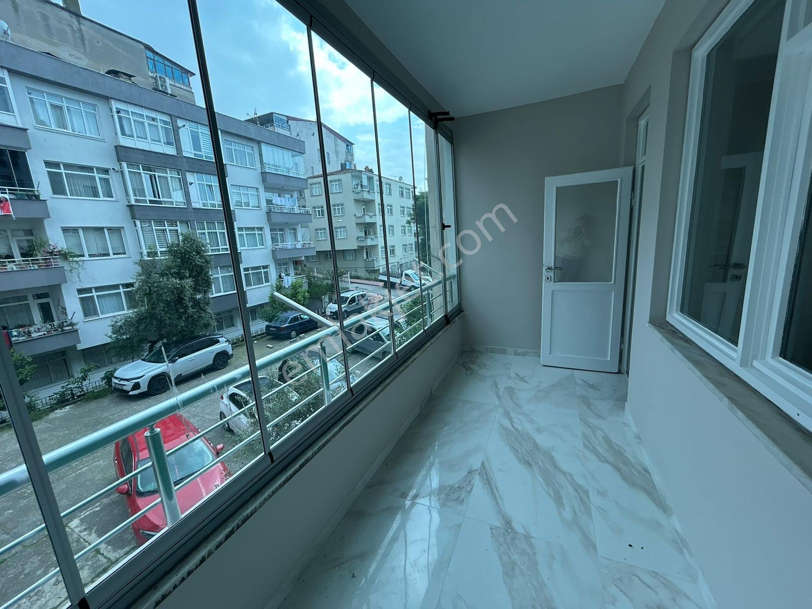 Promade Emlak'tan 56'lar Bölgesinde İçi Yenilenmiş Kiralık 4+1 - Görsel 6