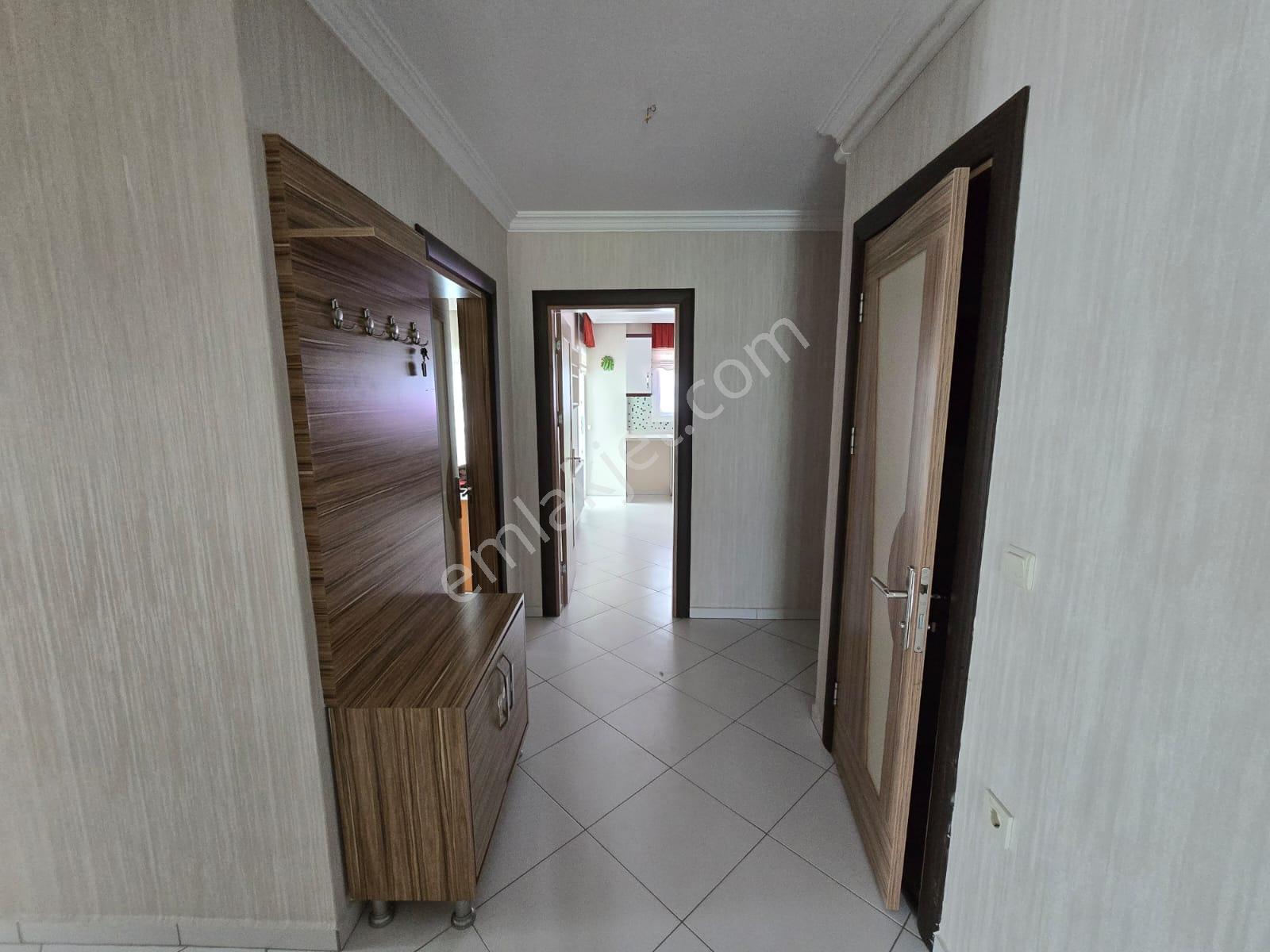 Kuşadası Ege Mahallesı 3+1 Kıralık Daıre - Görsel 8