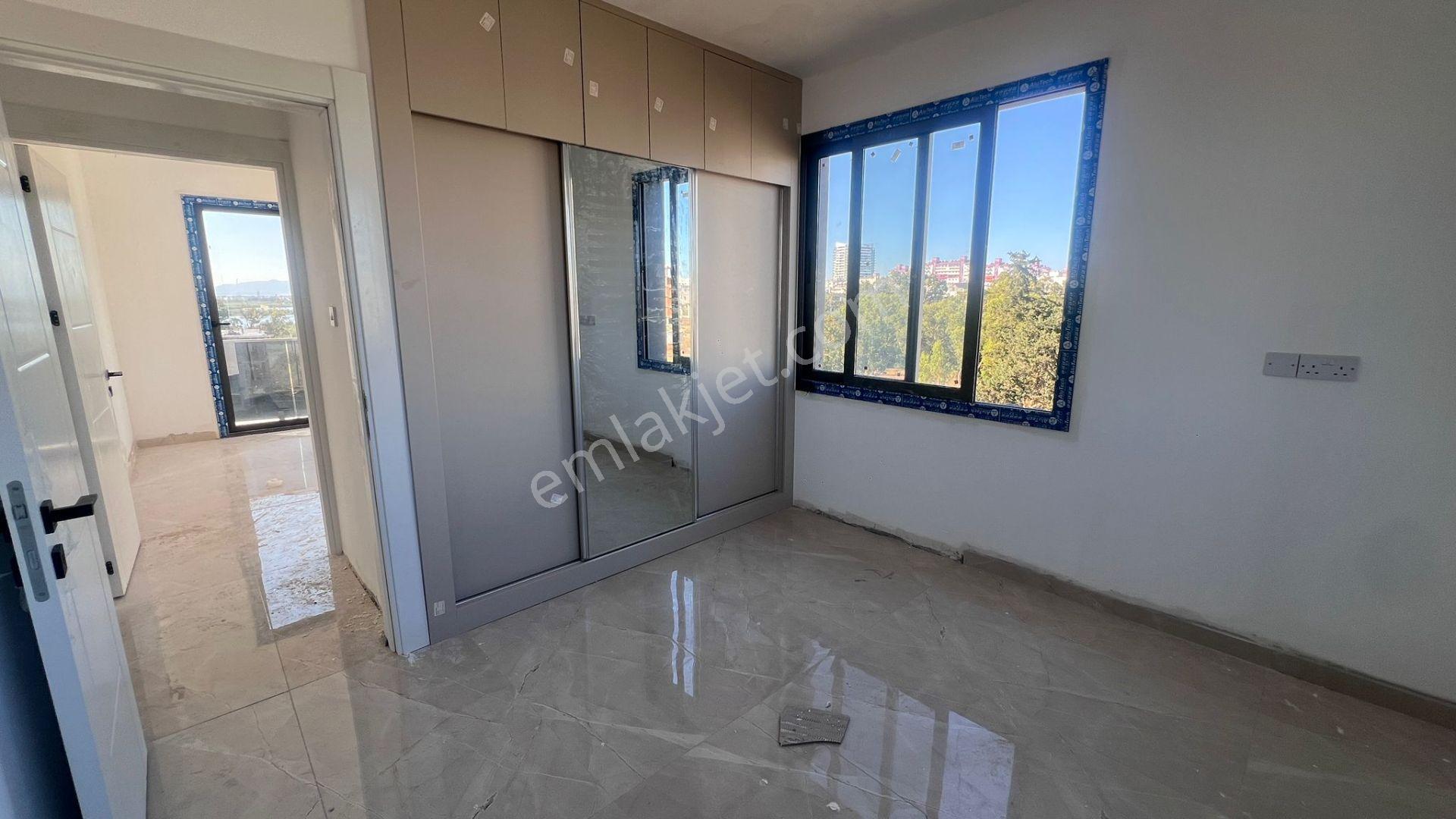 Gazimağusa Merkezde, City Mall Manzaralı Geniş 3+1 Daire! - Görsel 18
