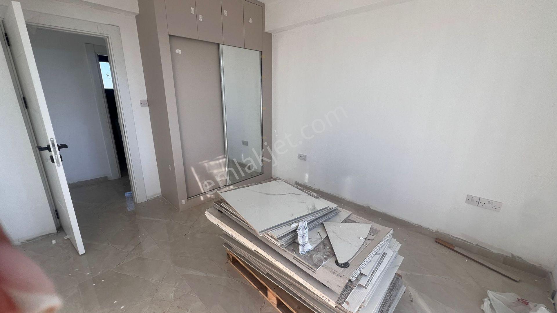 Gazimağusa Merkezde, City Mall Manzaralı Geniş 3+1 Daire! - Görsel 11