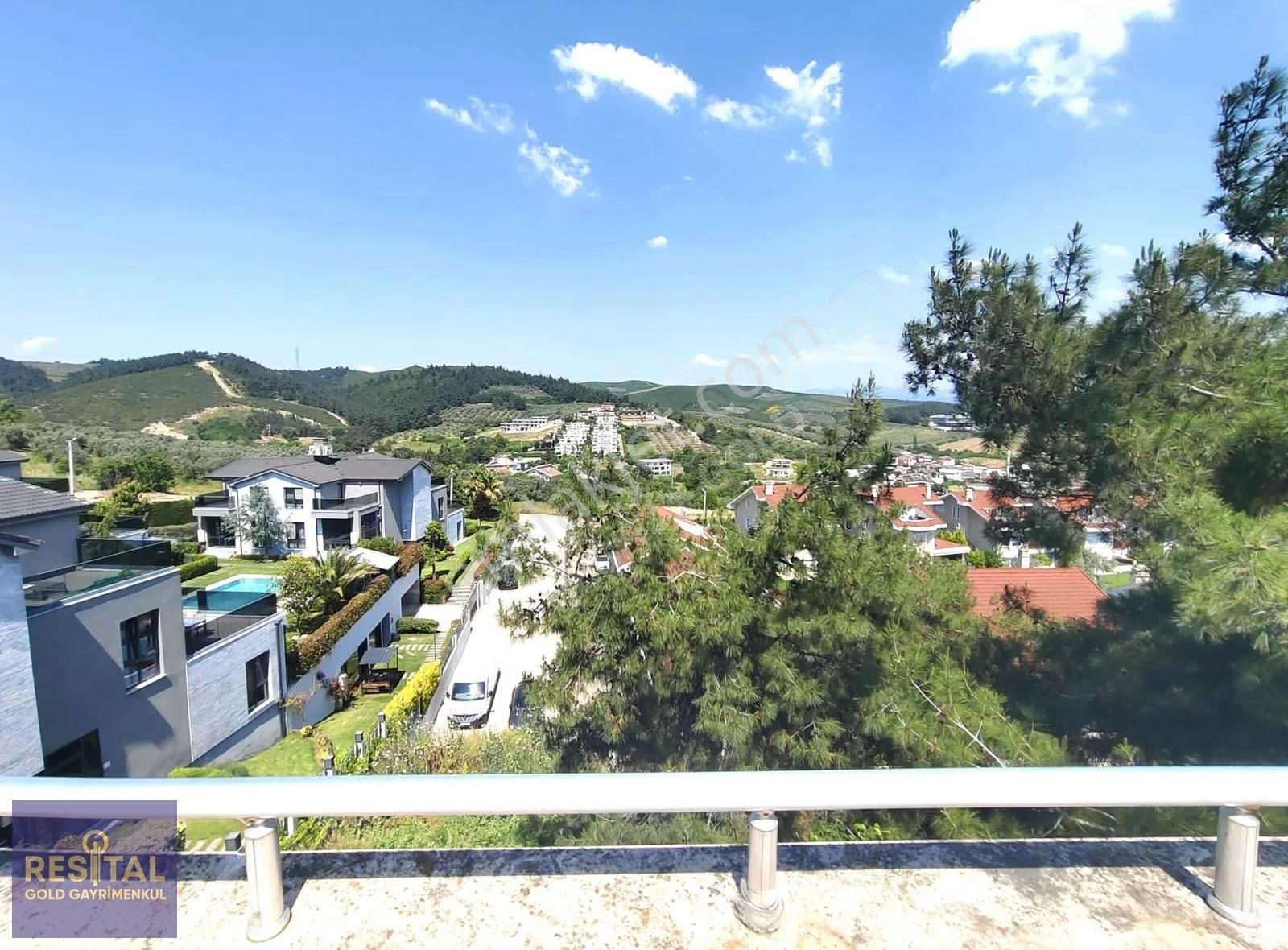 Çağrışanda Merkezi Konumda 6+1 Kiralık Villa - Görsel 33